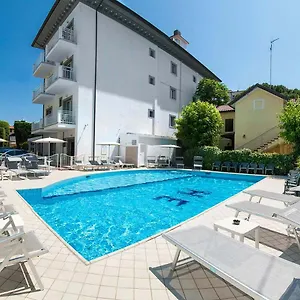 *** Hotel Embassy Italien