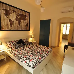 Apartment The Lighthouse, La Spezia